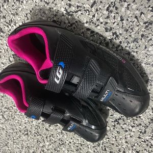 Louis Garneau cycling shoes size Euro size 41